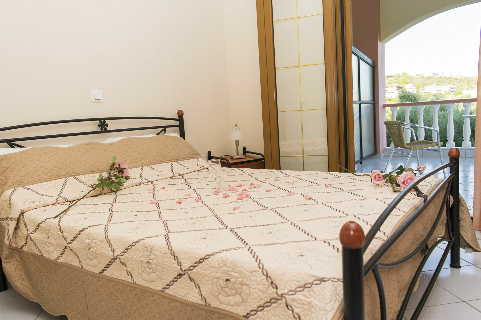 Sofia Apartments Mavrovúni Kültér fotó