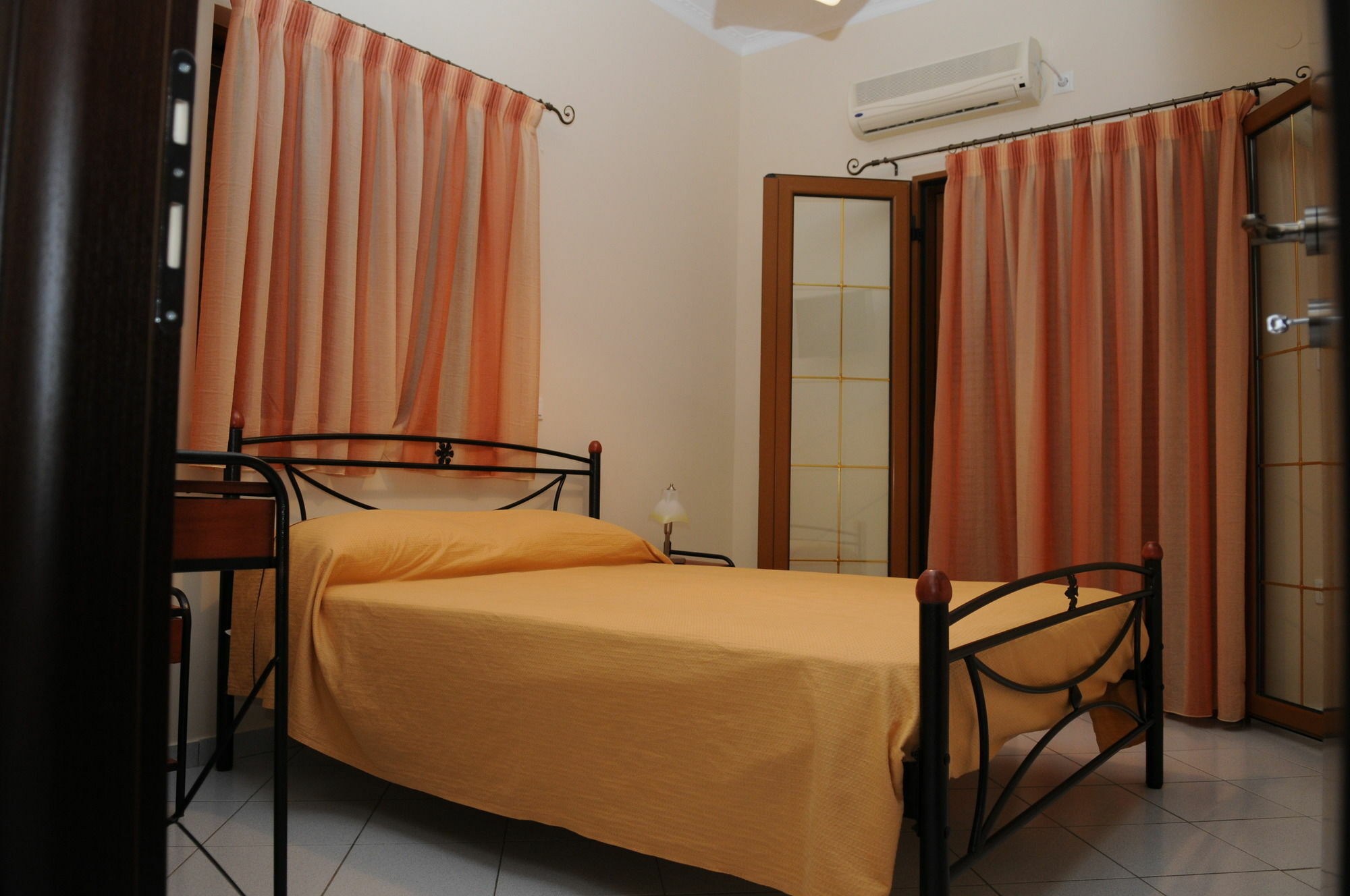 Sofia Apartments Mavrovúni Kültér fotó